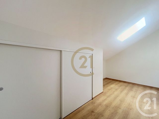 Appartement F4 à vendre - 4 pièces - 105.8 m2 - LURE - 70 - FRANCHE-COMTE - Century 21 Gsm Immo