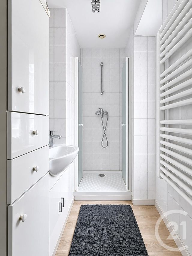 Appartement F2 à louer - 2 pièces - 45.0 m2 - LURE - 70 - FRANCHE-COMTE - Century 21 Gsm Immo