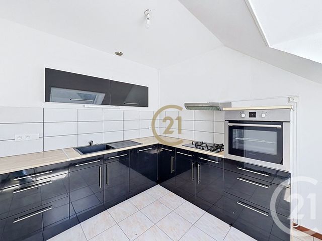 Appartement T2 à vendre - 2 pièces - 44.37 m2 - LUXEUIL LES BAINS - 70 - FRANCHE-COMTE - Century 21 Gsm Immo