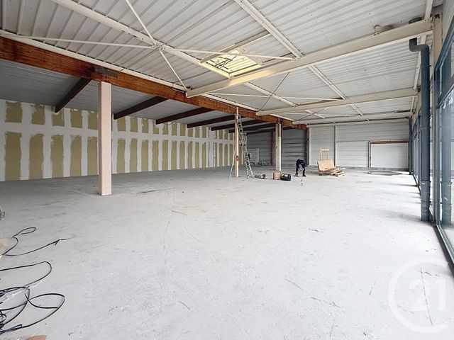 Appartement Local à louer - 1 pièce - 356.0 m2 - LURE - 70 - FRANCHE-COMTE - Century 21 Gsm Immo