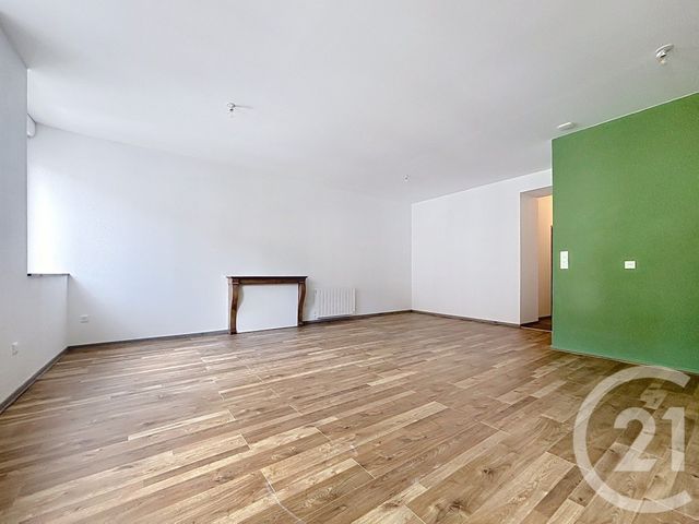 Appartement F2 à louer - 2 pièces - 54.71 m2 - LURE - 70 - FRANCHE-COMTE - Century 21 Gsm Immo
