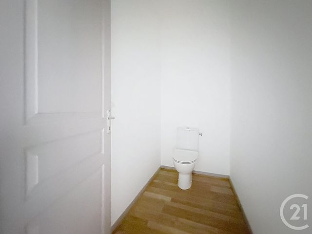 Appartement F2 à louer - 2 pièces - 54.71 m2 - LURE - 70 - FRANCHE-COMTE - Century 21 Gsm Immo