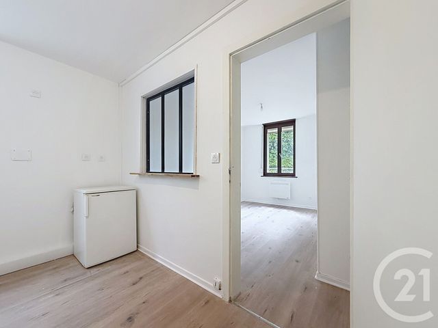 Appartement F1 à louer - 2 pièces - 23.24 m2 - LURE - 70 - FRANCHE-COMTE - Century 21 Gsm Immo