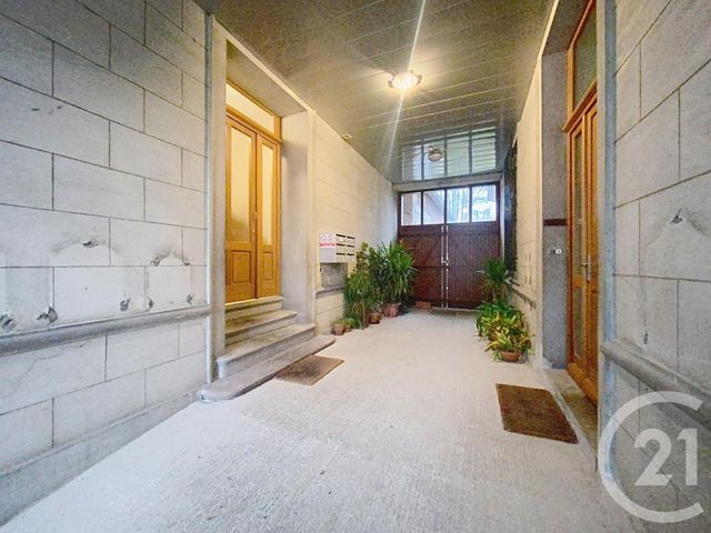 Appartement F2 à louer - 2 pièces - 39.47 m2 - LURE - 70 - FRANCHE-COMTE - Century 21 Gsm Immo