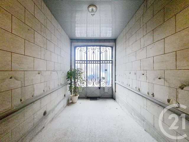 Appartement F2 à louer - 2 pièces - 39.47 m2 - LURE - 70 - FRANCHE-COMTE - Century 21 Gsm Immo