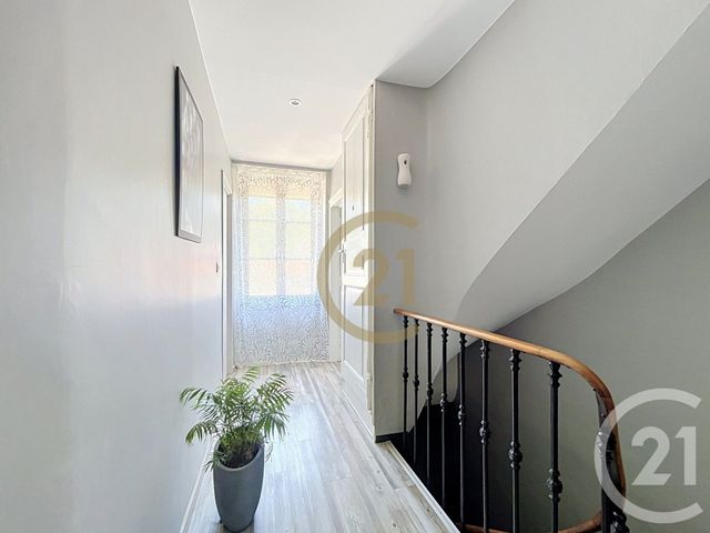 maison à vendre - 9 pièces - 156.0 m2 - LURE - 70 - FRANCHE-COMTE - Century 21 Gsm Immo