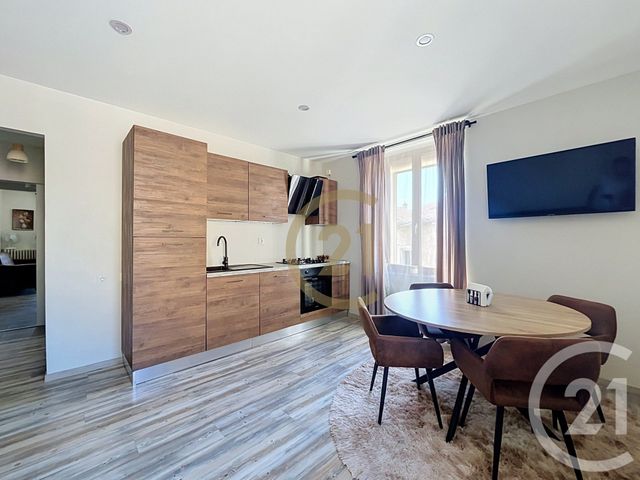 maison à vendre - 9 pièces - 156.0 m2 - LURE - 70 - FRANCHE-COMTE - Century 21 Gsm Immo