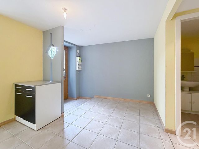 Appartement F2 à louer - 2 pièces - 50.0 m2 - HERICOURT - 70 - FRANCHE-COMTE - Century 21 Gsm Immo