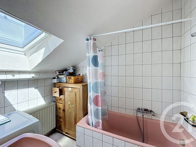 Appartement T5 à vendre - 5 pièces - 87.05 m2 - LURE - 70 - FRANCHE-COMTE - Century 21 Gsm Immo