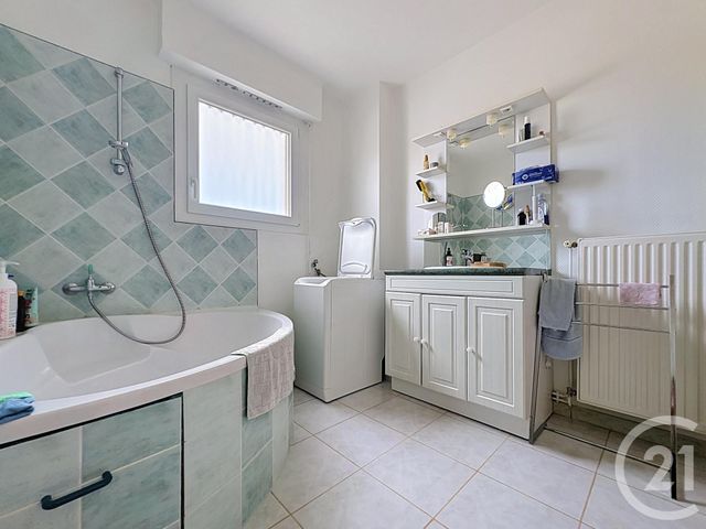 Appartement F2 à louer - 2 pièces - 61.1 m2 - HERICOURT - 70 - FRANCHE-COMTE - Century 21 Gsm Immo