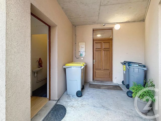 Appartement Local à louer - 2 pièces - 46.4 m2 - LURE - 70 - FRANCHE-COMTE - Century 21 Gsm Immo