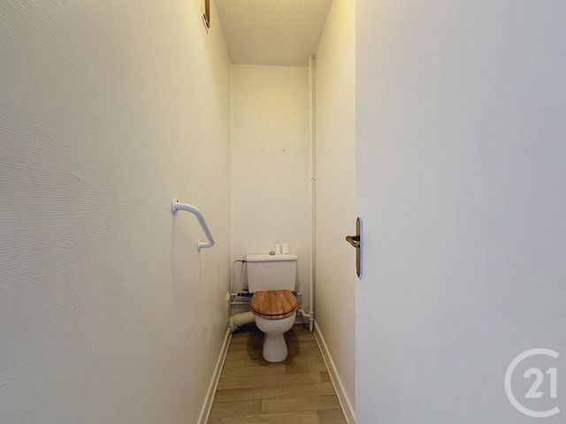 Appartement F3 à louer - 3 pièces - 64.8 m2 - LURE - 70 - FRANCHE-COMTE - Century 21 Gsm Immo
