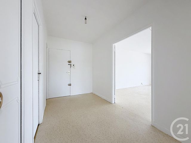 Appartement F3 à louer - 3 pièces - 64.8 m2 - LURE - 70 - FRANCHE-COMTE - Century 21 Gsm Immo