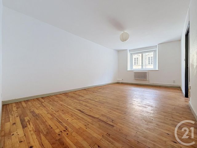 Appartement F4 à louer - 4 pièces - 87.0 m2 - LURE - 70 - FRANCHE-COMTE - Century 21 Gsm Immo