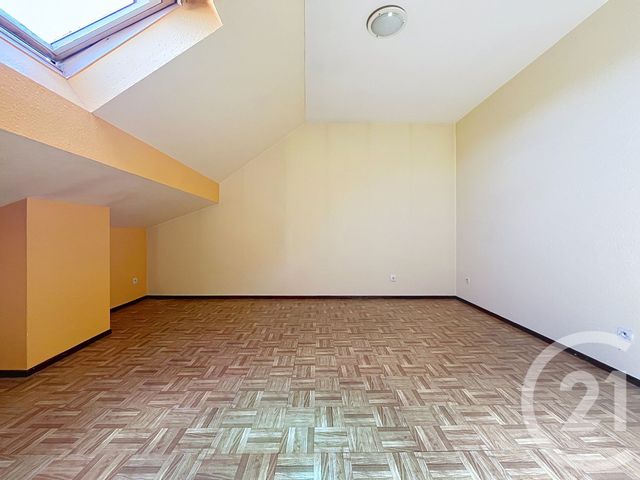 Appartement F2 à louer - 2 pièces - 30.48 m2 - LURE - 70 - FRANCHE-COMTE - Century 21 Gsm Immo