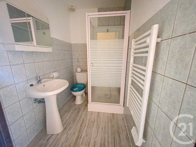 Appartement F2 à louer - 2 pièces - 30.48 m2 - LURE - 70 - FRANCHE-COMTE - Century 21 Gsm Immo