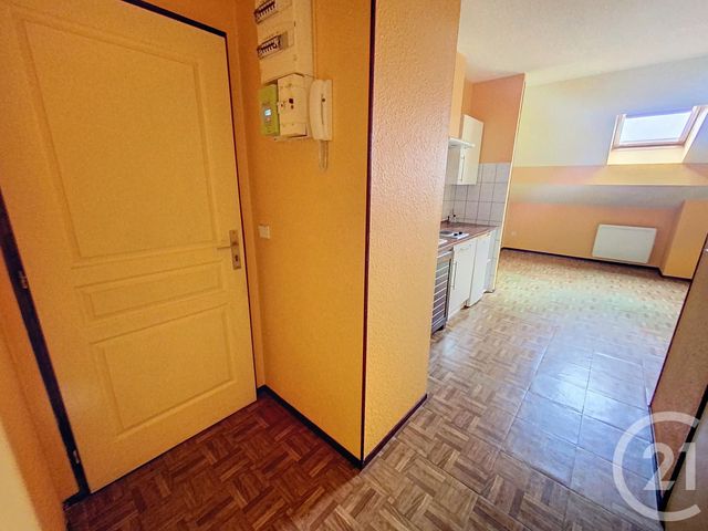 Appartement F2 à louer - 2 pièces - 30.48 m2 - LURE - 70 - FRANCHE-COMTE - Century 21 Gsm Immo