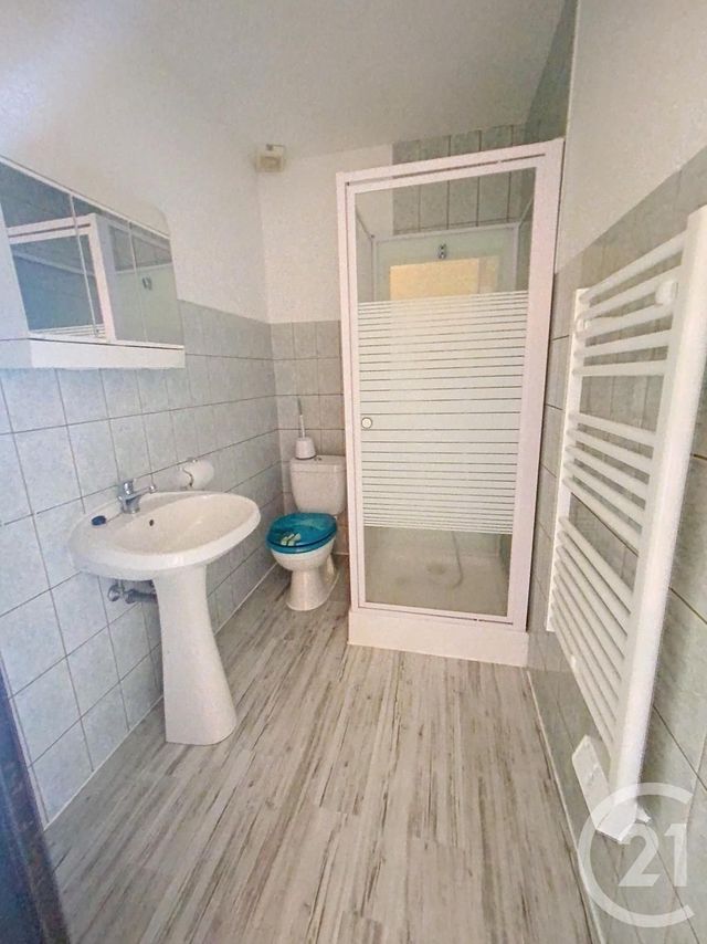 Appartement F2 à louer - 2 pièces - 30.48 m2 - LURE - 70 - FRANCHE-COMTE - Century 21 Gsm Immo