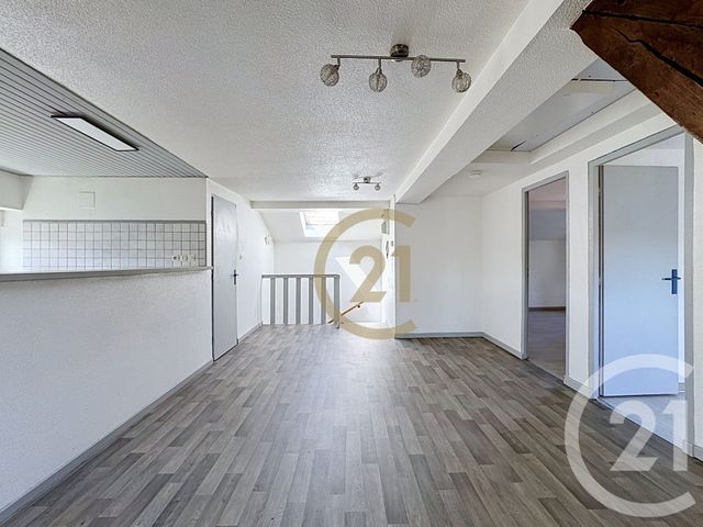 Appartement à vendre - 3 pièces - 58.0 m2 - DANJOUTIN - 90 - FRANCHE-COMTE - Century 21 Gsm Immo