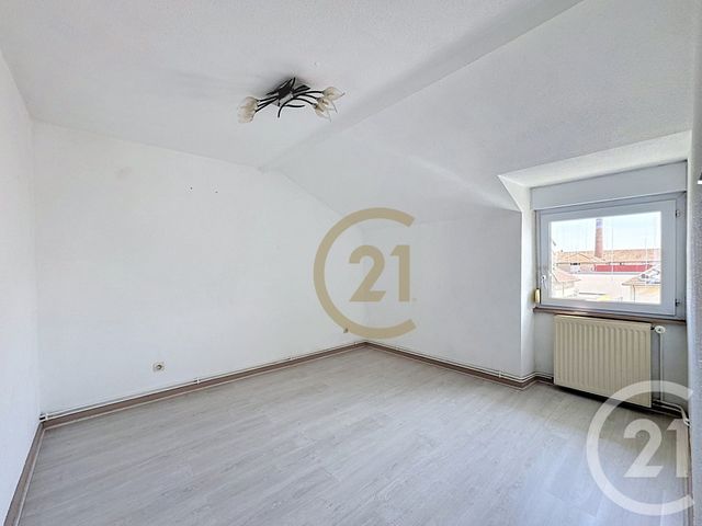 Appartement à vendre - 3 pièces - 58.0 m2 - DANJOUTIN - 90 - FRANCHE-COMTE - Century 21 Gsm Immo