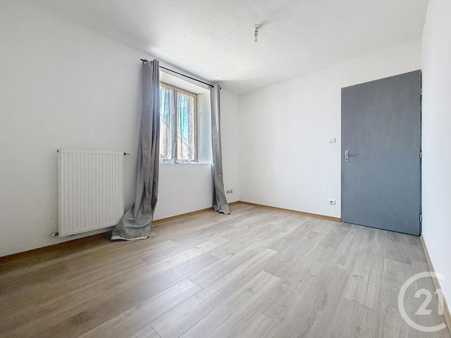 Appartement F3 à louer - 3 pièces - 68.83 m2 - LURE - 70 - FRANCHE-COMTE - Century 21 Gsm Immo