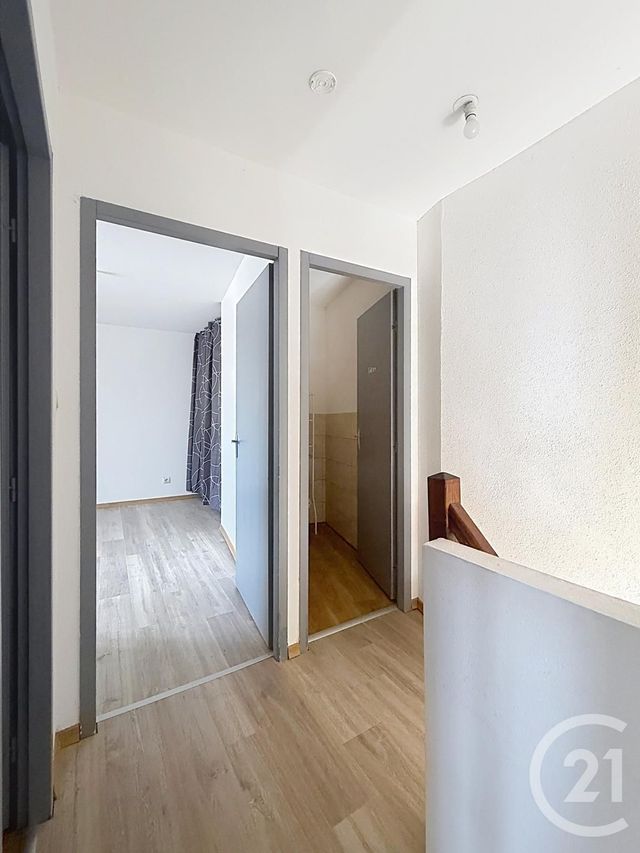 Appartement F3 à louer - 3 pièces - 68.83 m2 - LURE - 70 - FRANCHE-COMTE - Century 21 Gsm Immo