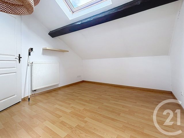 Appartement F3 à louer - 3 pièces - 59.3 m2 - LUXEUIL LES BAINS - 70 - FRANCHE-COMTE - Century 21 Gsm Immo