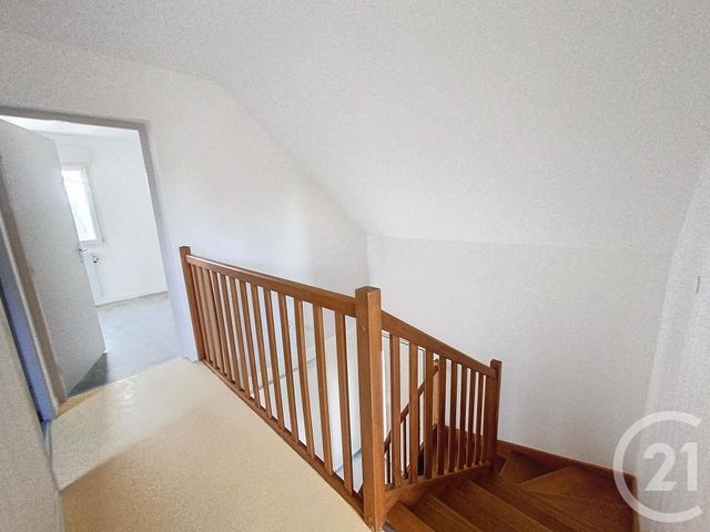 maison à louer - 4 pièces - 90.0 m2 - VESOUL - 70 - FRANCHE-COMTE - Century 21 Gsm Immo