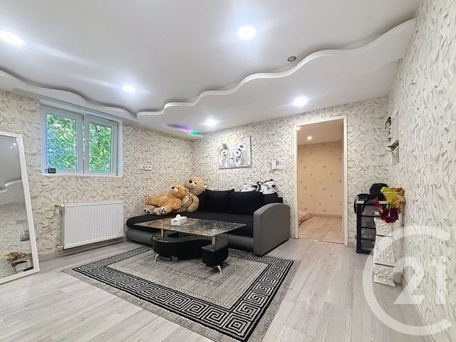 maison à louer - 7 pièces - 117.61 m2 - VESOUL - 70 - FRANCHE-COMTE - Century 21 Gsm Immo