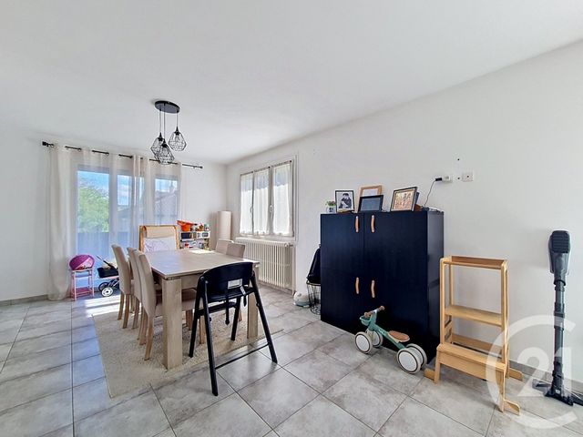 maison à louer - 6 pièces - 120.0 m2 - VESOUL - 70 - FRANCHE-COMTE - Century 21 Gsm Immo