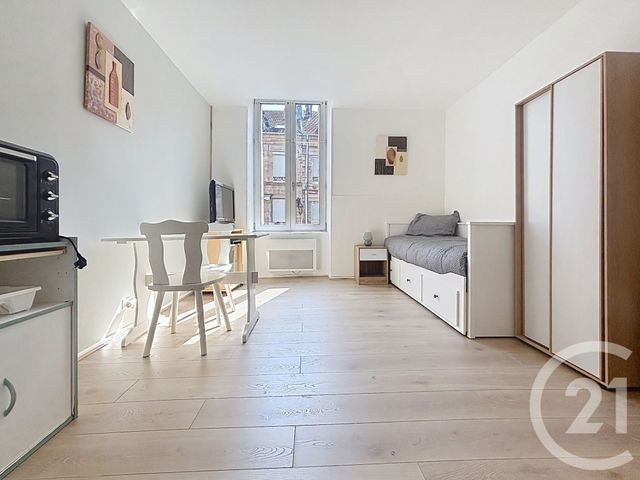 Appartement F1 à louer - 1 pièce - 22.0 m2 - LUXEUIL LES BAINS - 70 - FRANCHE-COMTE - Century 21 Gsm Immo
