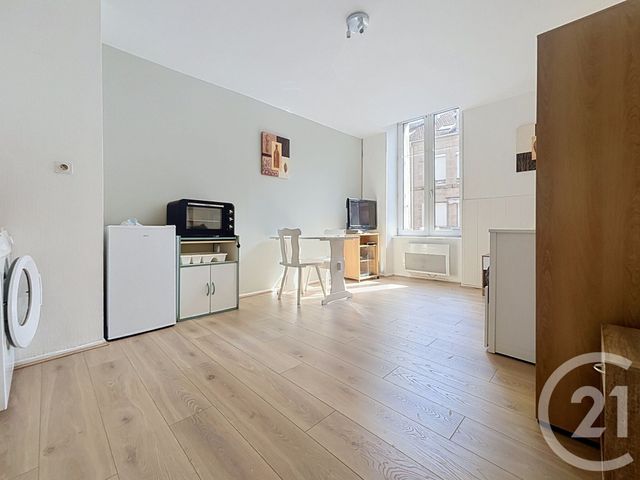 Appartement F1 à louer - 1 pièce - 22.0 m2 - LUXEUIL LES BAINS - 70 - FRANCHE-COMTE - Century 21 Gsm Immo