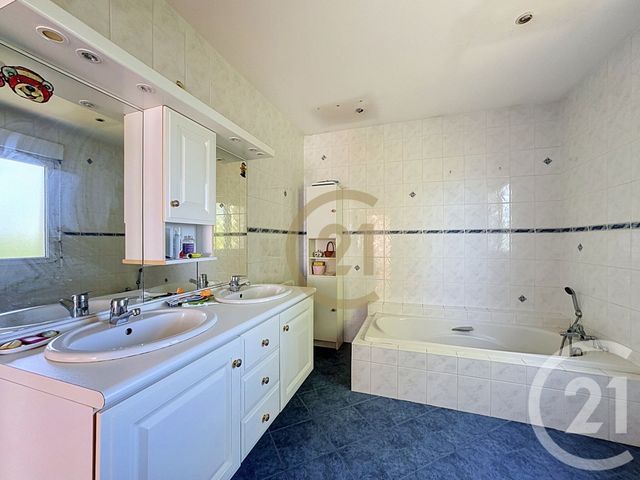 maison à vendre - 6 pièces - 133.0 m2 - GENEVREUILLE - 70 - FRANCHE-COMTE - Century 21 Gsm Immo