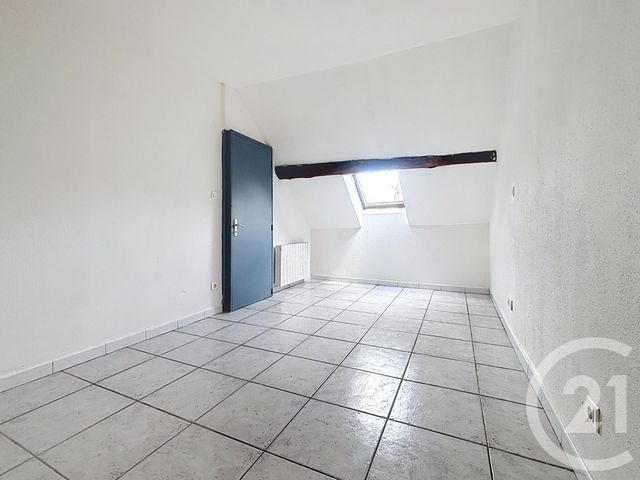 Appartement F2 à louer - 2 pièces - 45.0 m2 - LURE - 70 - FRANCHE-COMTE - Century 21 Gsm Immo