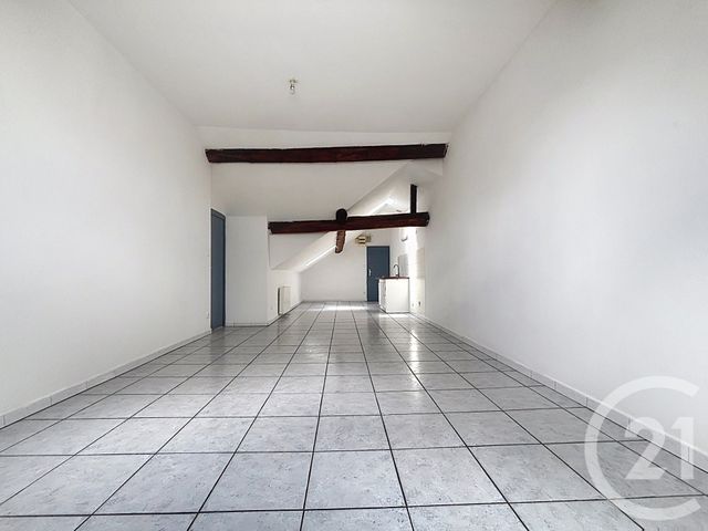 Appartement F2 à louer - 2 pièces - 45.0 m2 - LURE - 70 - FRANCHE-COMTE - Century 21 Gsm Immo