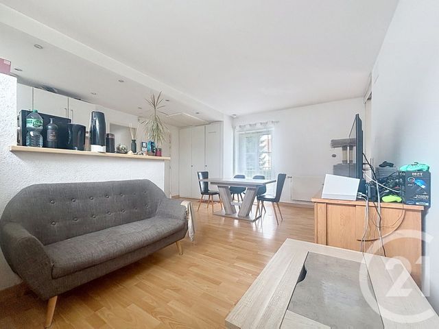 Appartement à louer - 2 pièces - 50.0 m2 - LURE - 70 - FRANCHE-COMTE - Century 21 Gsm Immo