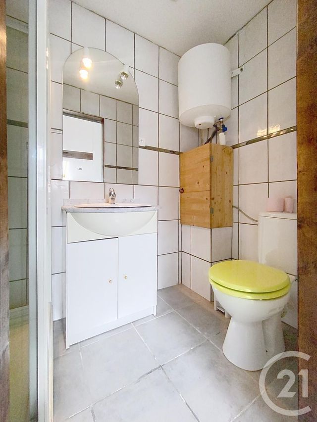 Appartement Studio à louer - 1 pièce - 17.19 m2 - VESOUL - 70 - FRANCHE-COMTE - Century 21 Gsm Immo
