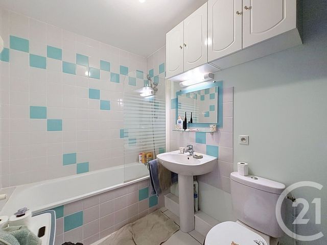 Appartement F2 à louer - 2 pièces - 37.5 m2 - HERICOURT - 70 - FRANCHE-COMTE - Century 21 Gsm Immo