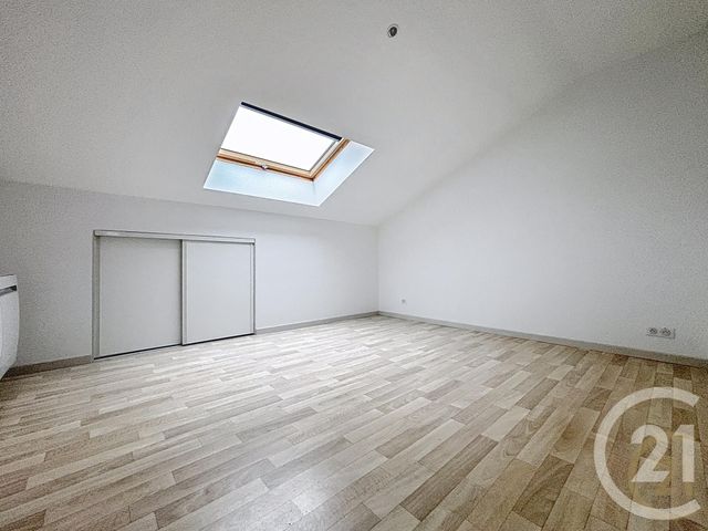 Appartement F3 à louer - 3 pièces - 69.69 m2 - FRAHIER ET CHATEBIER - 70 - FRANCHE-COMTE - Century 21 Gsm Immo
