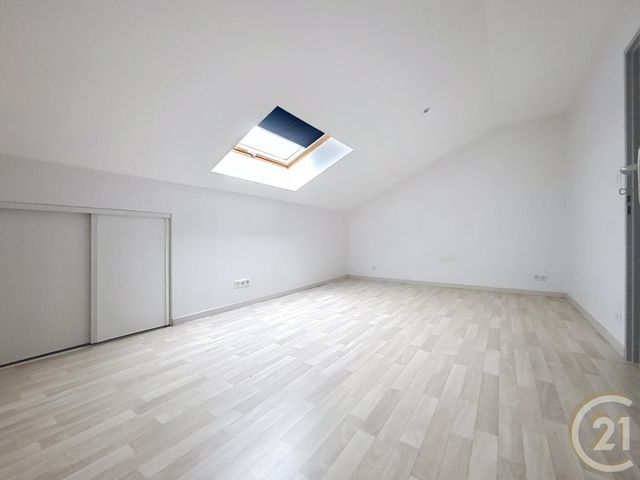 Appartement F3 à louer - 3 pièces - 69.69 m2 - FRAHIER ET CHATEBIER - 70 - FRANCHE-COMTE - Century 21 Gsm Immo