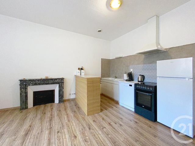 Appartement F3 à louer - 3 pièces - 84.2 m2 - LUXEUIL LES BAINS - 70 - FRANCHE-COMTE - Century 21 Gsm Immo