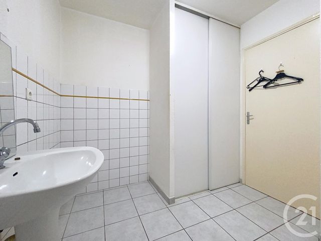 Appartement F3 à louer - 3 pièces - 72.27 m2 - ST SAUVEUR - 70 - FRANCHE-COMTE - Century 21 Gsm Immo