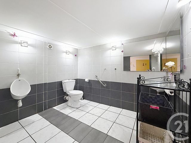 commerce à louer - 181.5 m2 - LURE - 70 - FRANCHE-COMTE - Century 21 Gsm Immo