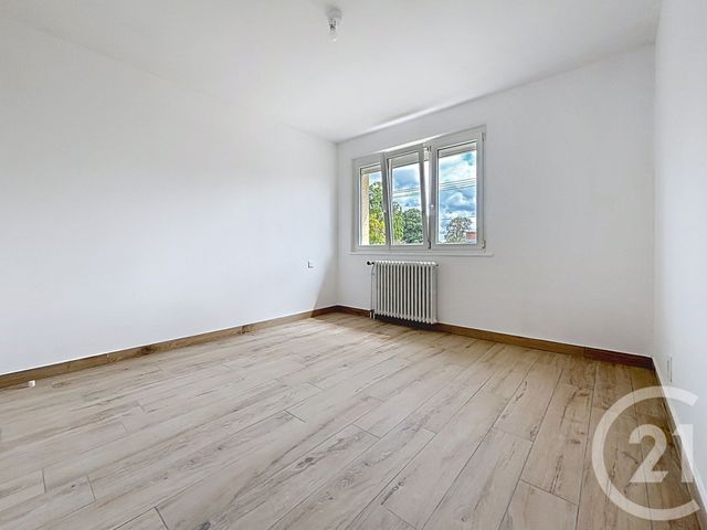 maison à louer - 6 pièces - 133.51 m2 - ST SAUVEUR - 70 - FRANCHE-COMTE - Century 21 Gsm Immo