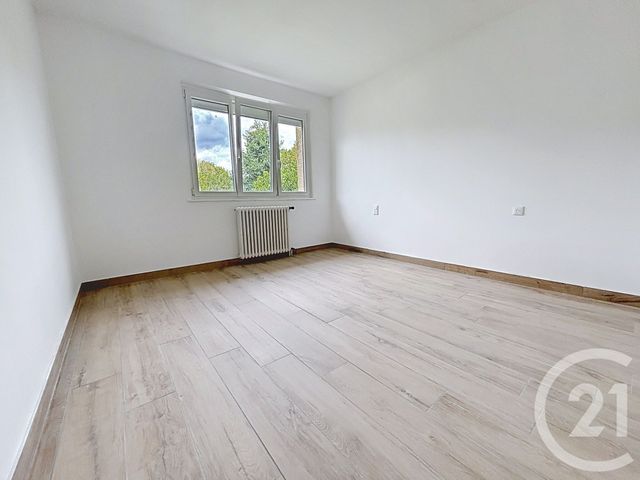 maison à louer - 6 pièces - 133.51 m2 - ST SAUVEUR - 70 - FRANCHE-COMTE - Century 21 Gsm Immo