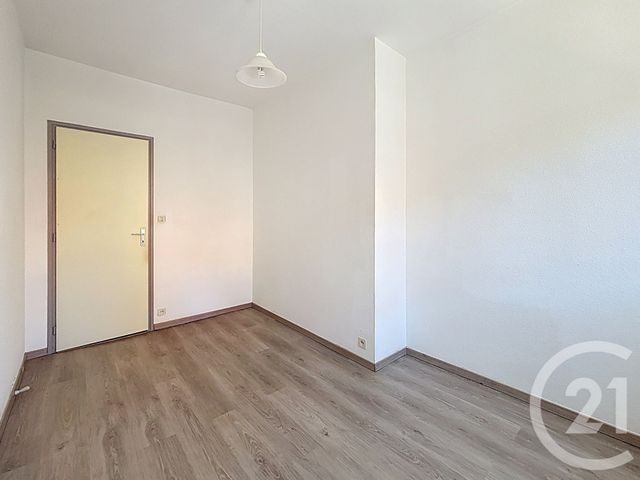 Appartement F3 à louer - 3 pièces - 59.22 m2 - VESOUL - 70 - FRANCHE-COMTE - Century 21 Gsm Immo