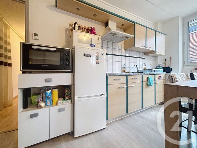 Appartement F3 à louer - 3 pièces - 59.22 m2 - VESOUL - 70 - FRANCHE-COMTE - Century 21 Gsm Immo