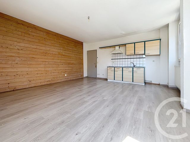 Appartement F3 à louer - 3 pièces - 59.22 m2 - VESOUL - 70 - FRANCHE-COMTE - Century 21 Gsm Immo