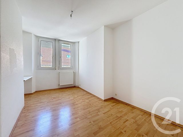 Appartement F3 à louer - 3 pièces - 59.22 m2 - VESOUL - 70 - FRANCHE-COMTE - Century 21 Gsm Immo