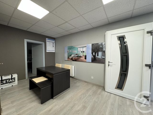 commerce à louer - 104.0 m2 - LURE - 70 - FRANCHE-COMTE - Century 21 Gsm Immo